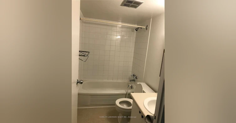 1122-633 Bay Street, Toronto, ON, M5G 2G4 - 11
