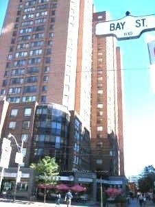 1122-633 Bay Street, Toronto, ON, M5G 2G4 - 12