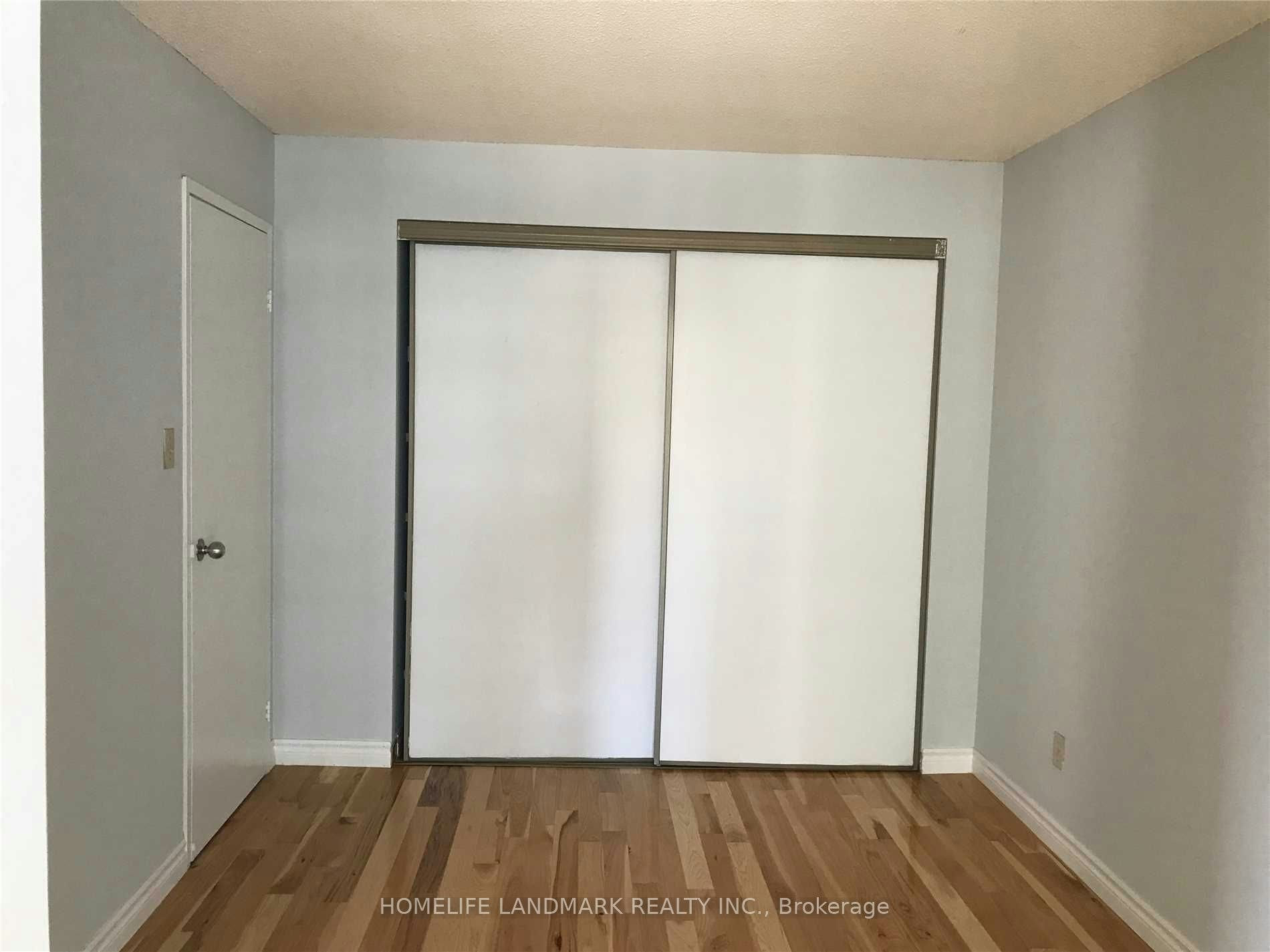 1122-633 Bay Street, Toronto, ON, M5G 2G4 - 8
