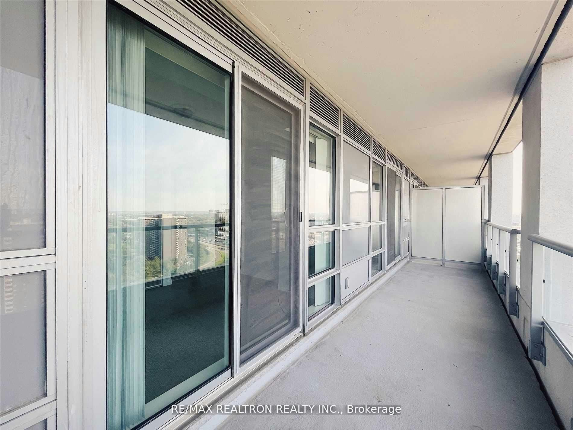2406-2015 Sheppard Avenue E, Toronto, ON, M2J 1W6 - 13