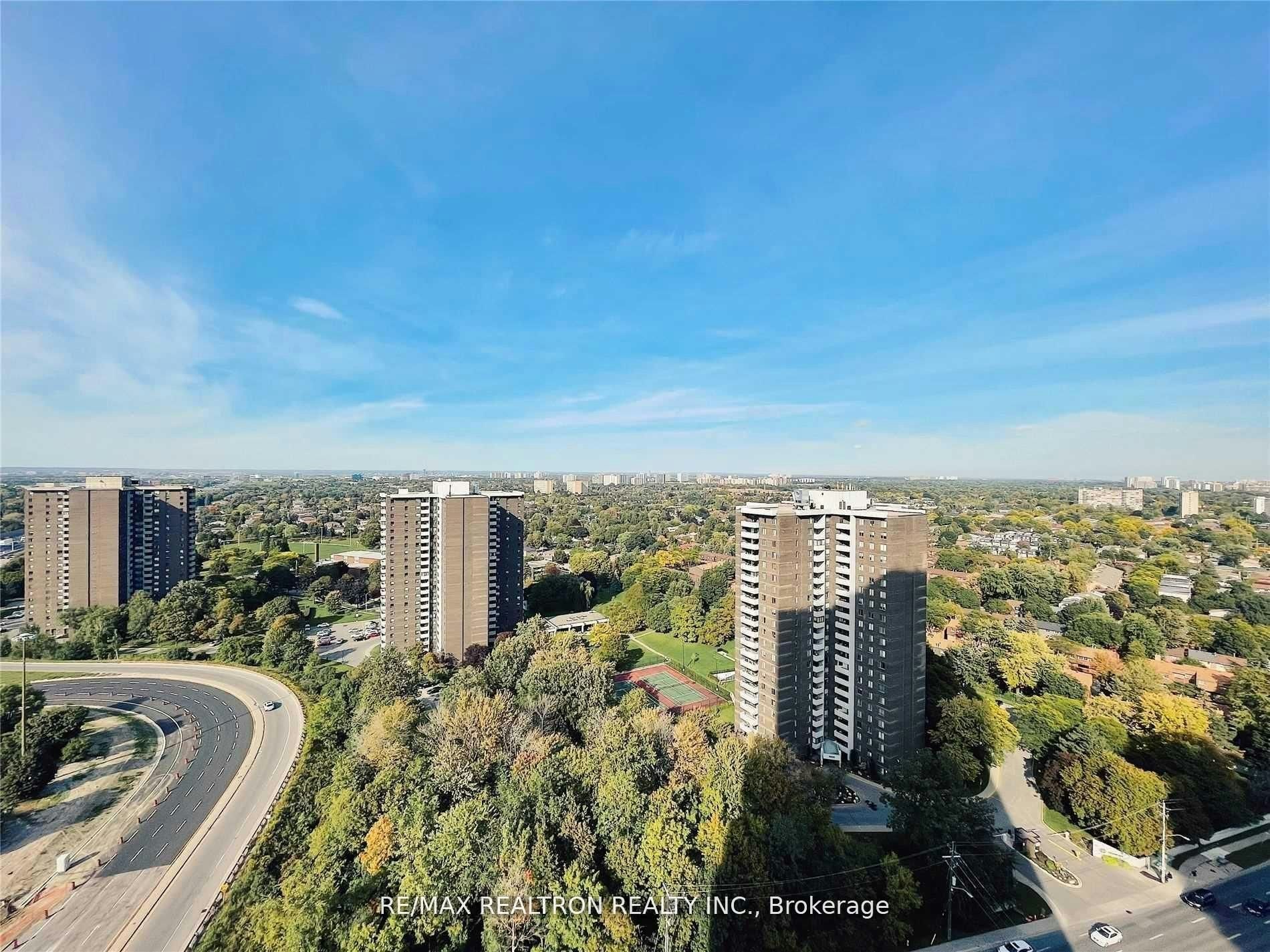 2406-2015 Sheppard Avenue E, Toronto, ON, M2J 1W6 - 16