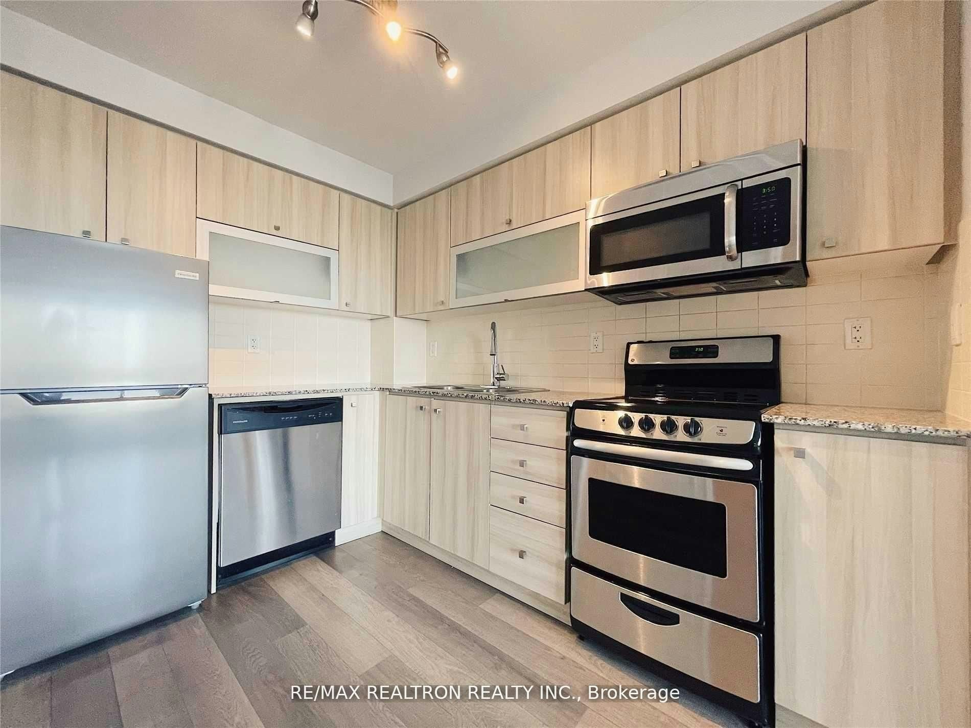 2406-2015 Sheppard Avenue E, Toronto, ON, M2J 1W6 - 4