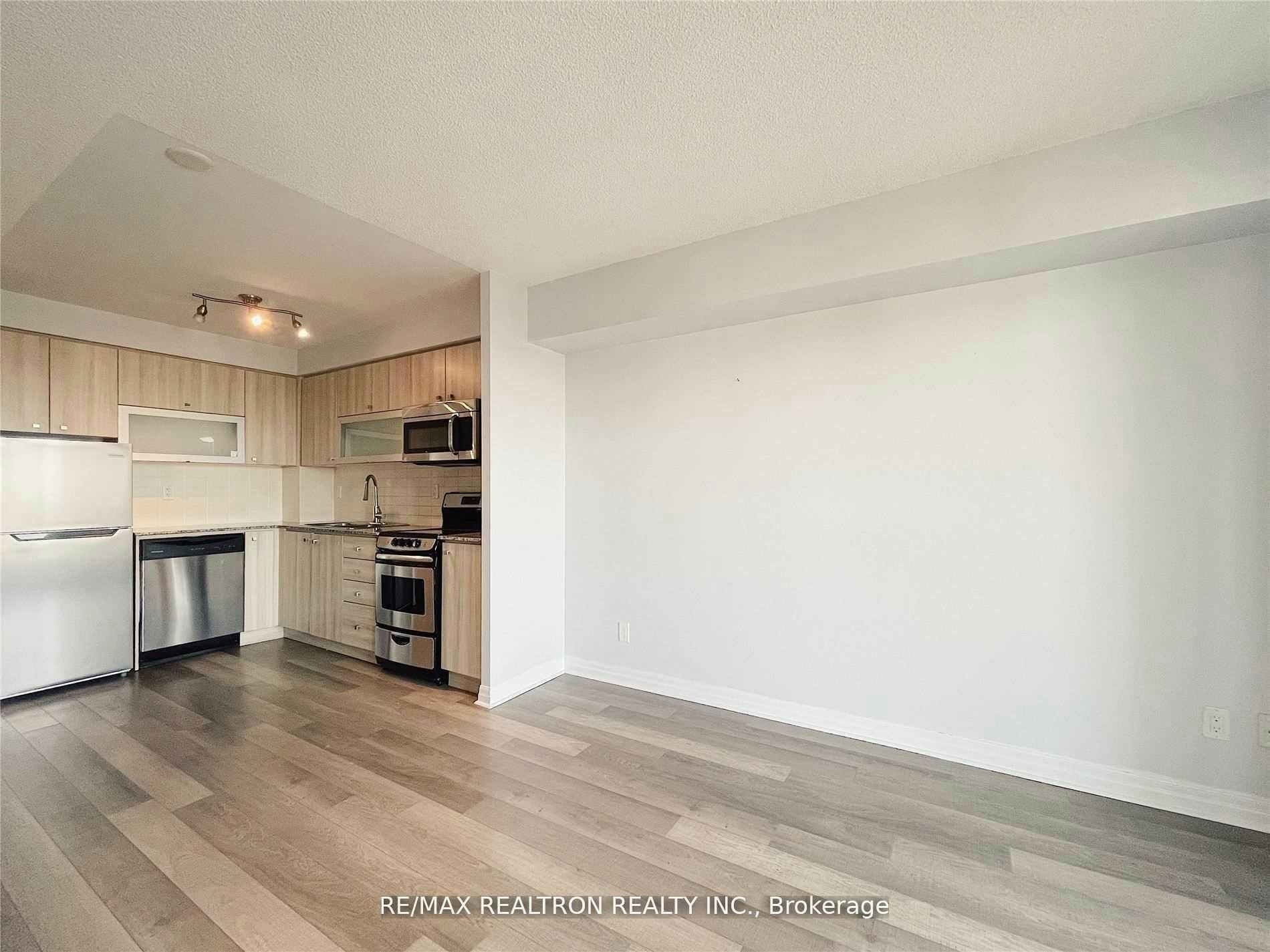 2406-2015 Sheppard Avenue E, Toronto, ON, M2J 1W6 - 6
