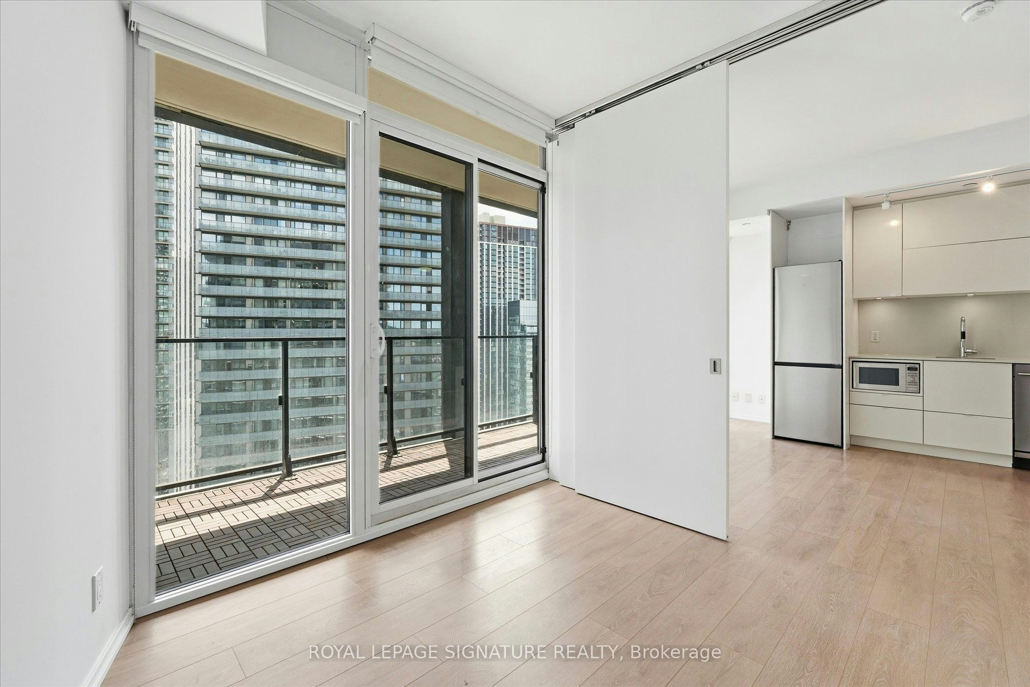 3012-125 Peter Street, Toronto, ON, M5V 0M2 - 16