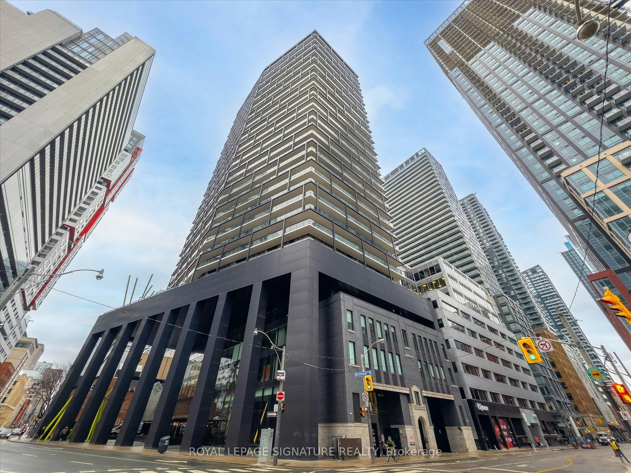 3012-125 Peter Street, Toronto, ON, M5V 0M2