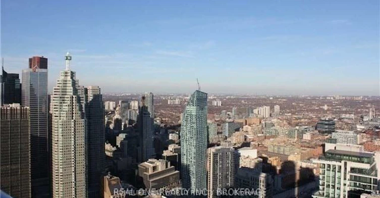 6806-88 Harbour Street, Toronto, ON, M5J 0C3 - 3