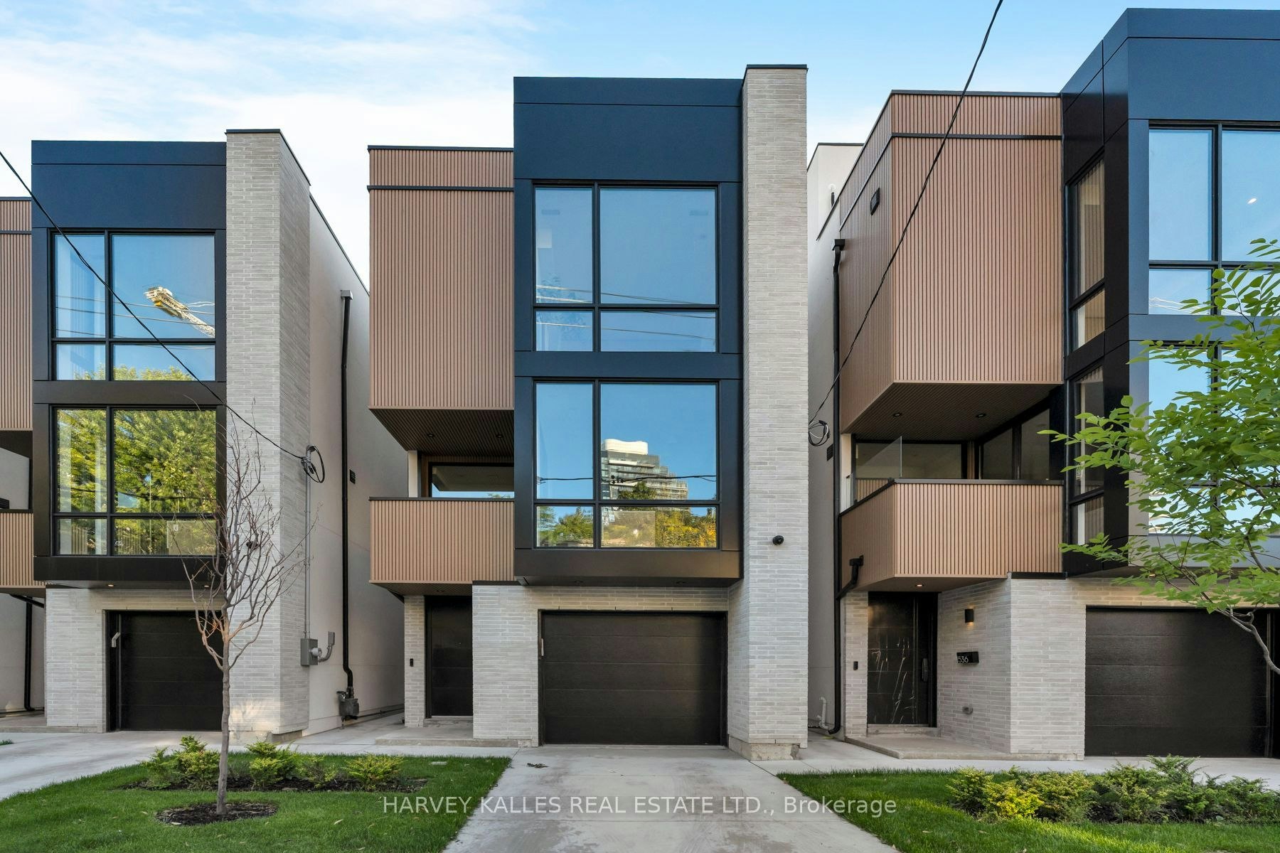 534 Duplex Avenue, Toronto, ON, M4R 1E6