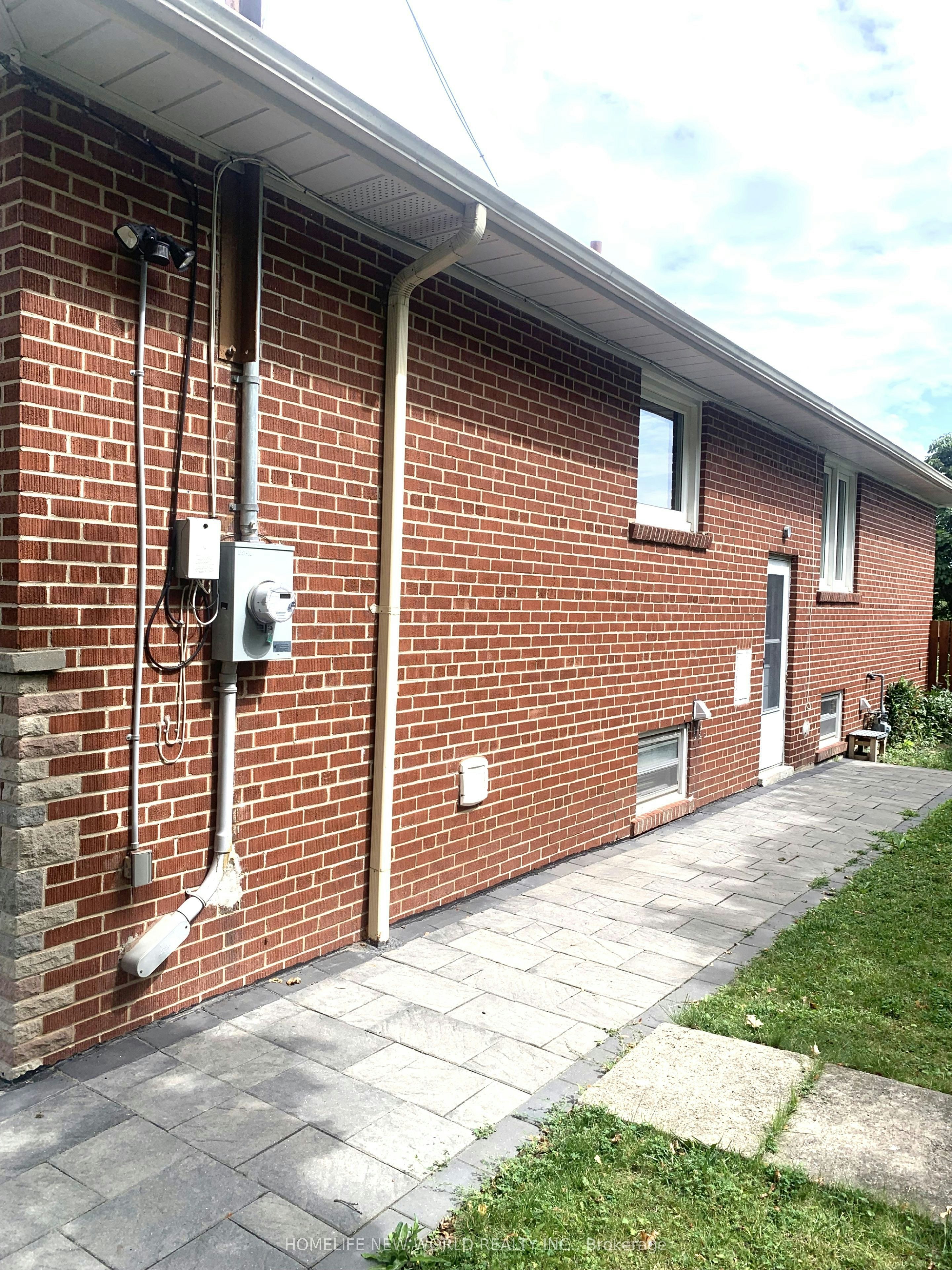 Basement A-36 Silverview Drive, Toronto, ON, M2M 2B3 - 3