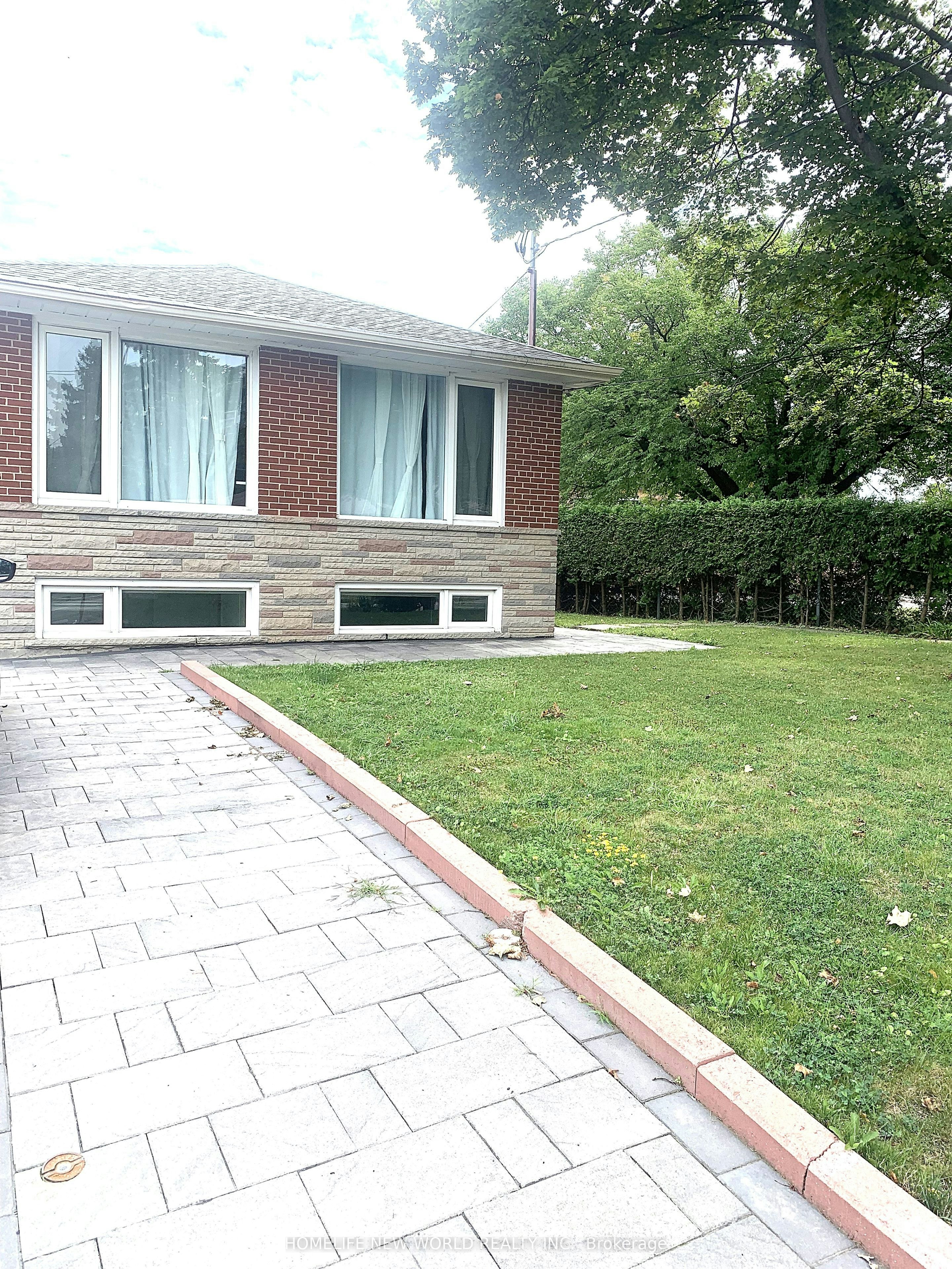 Basement A-36 Silverview Drive, Toronto, ON, M2M 2B3 - 2