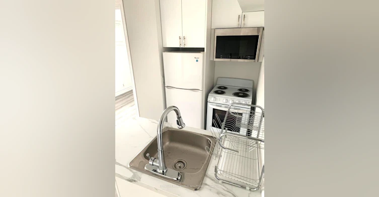 Basement A-36 Silverview Drive, Toronto, ON, M2M 2B3 - 7