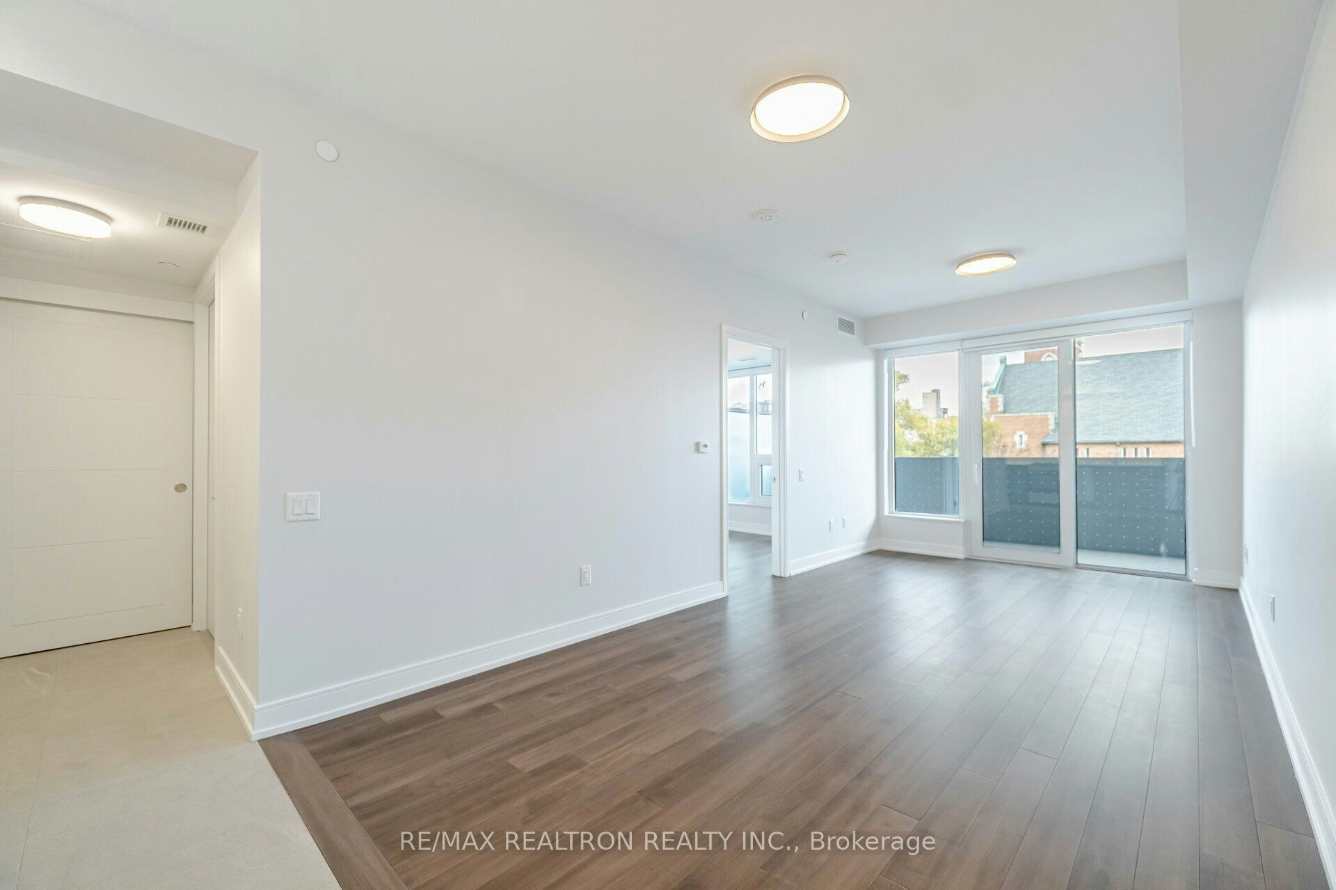 307-2525 Bathurst Street, Toronto, ON, M6B 2Y9 - 4