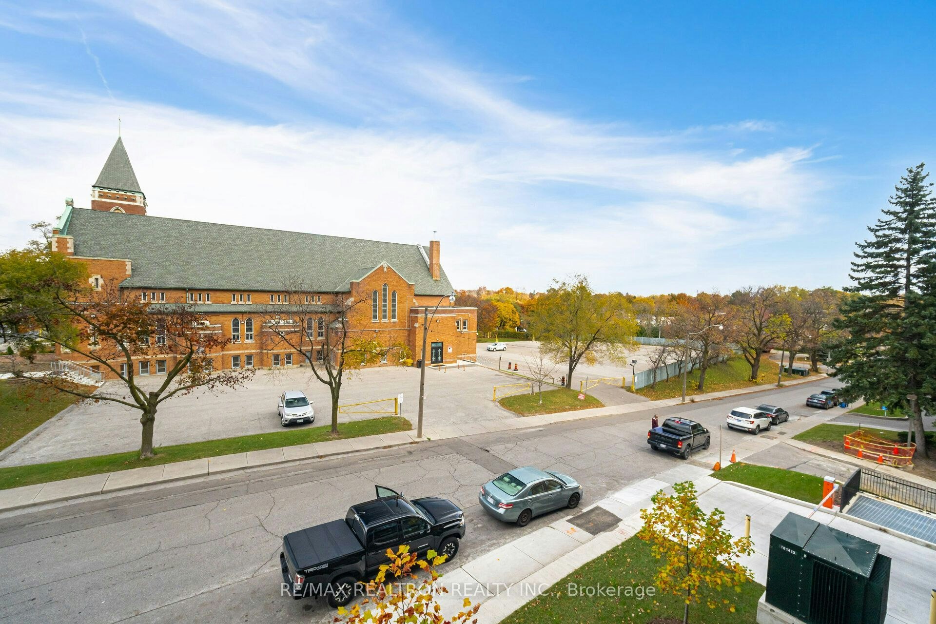 307-2525 Bathurst Street, Toronto, ON, M6B 2Y9 - 16