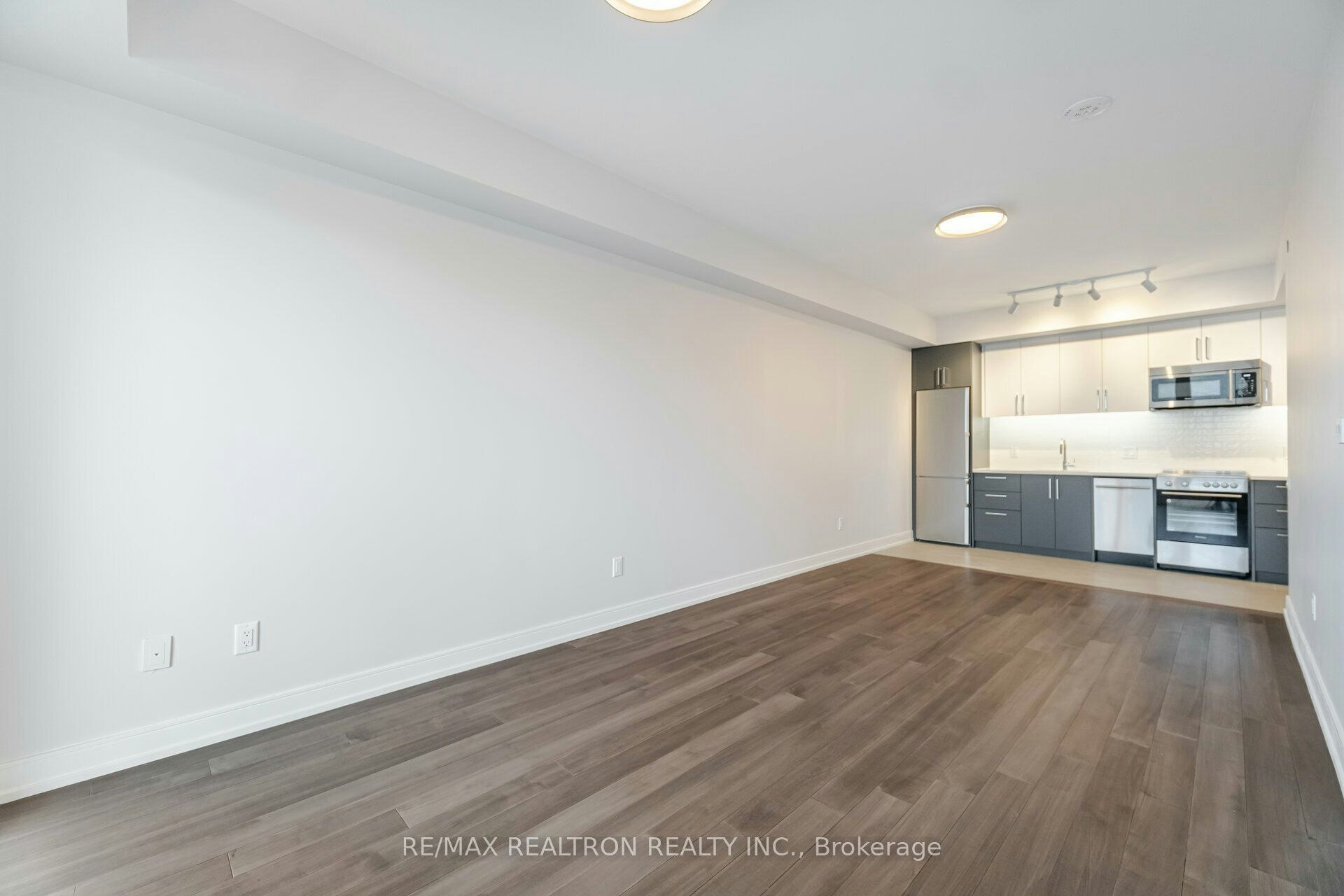 307-2525 Bathurst Street, Toronto, ON, M6B 2Y9 - 6