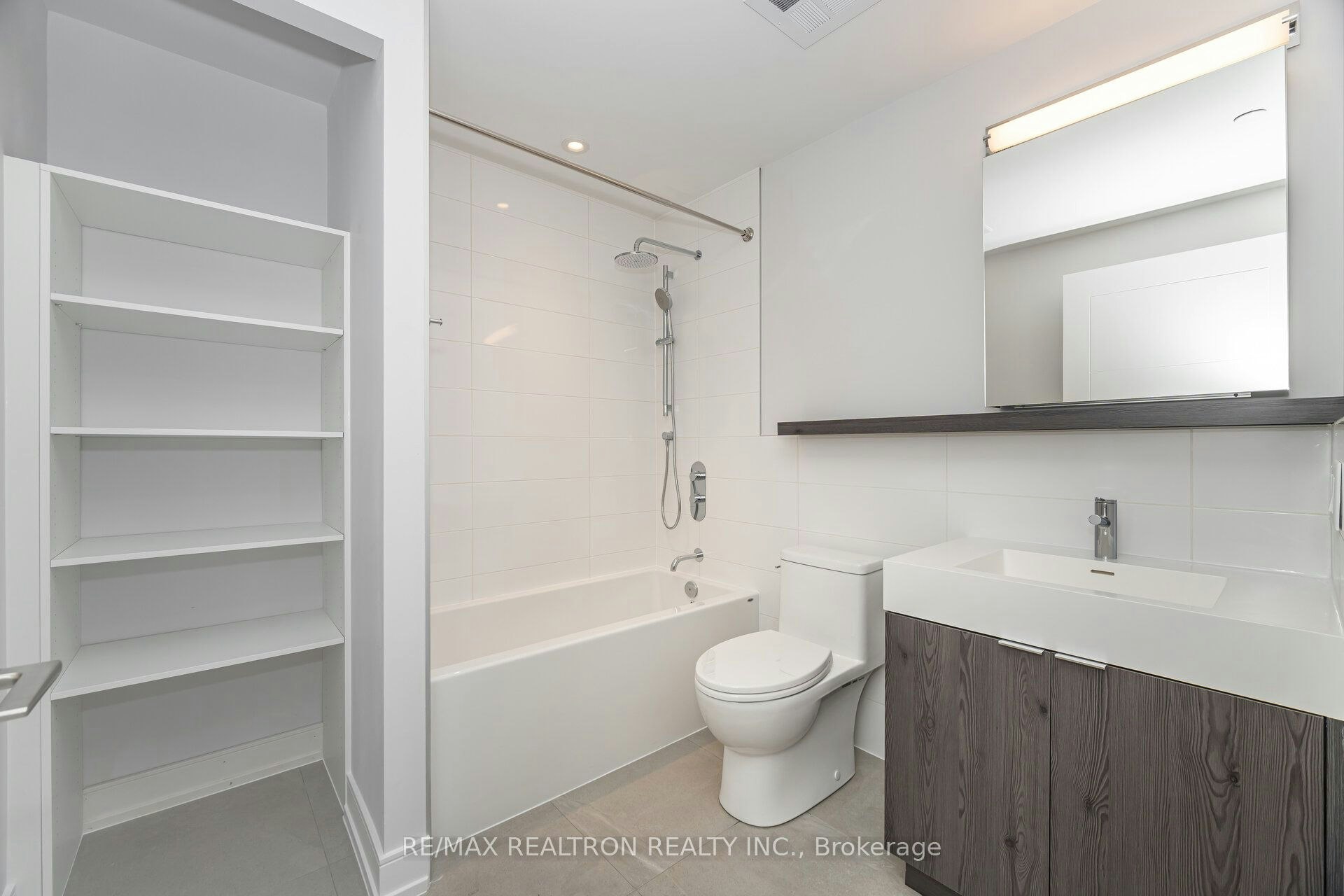 508-664 Spadina Avenue, Toronto, ON, M5S 2H7 - 14
