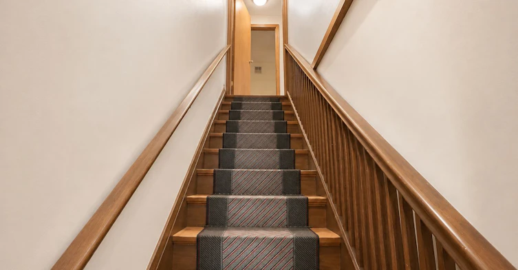 Apt 3-338 Vaughan Road, Toronto, ON, M6C 2N6 - 2