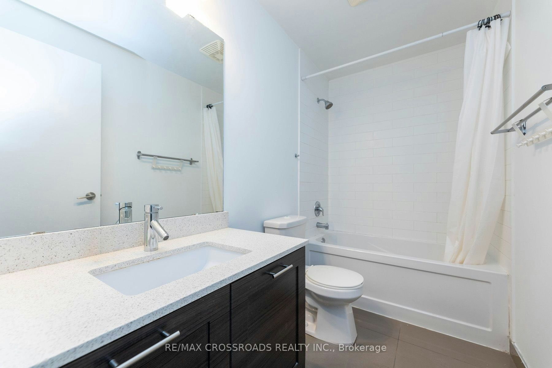 607-169 Fort York Boulevard, Toronto, ON, M5V 0C8 - 6