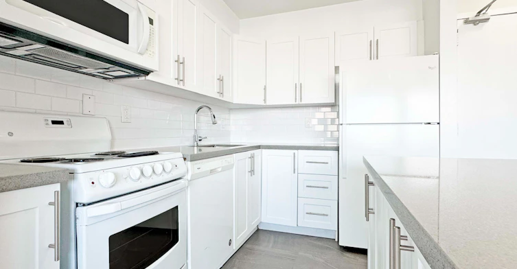 1704-666 Spadina Avenue, Toronto, ON, M5S 2H8 - 6