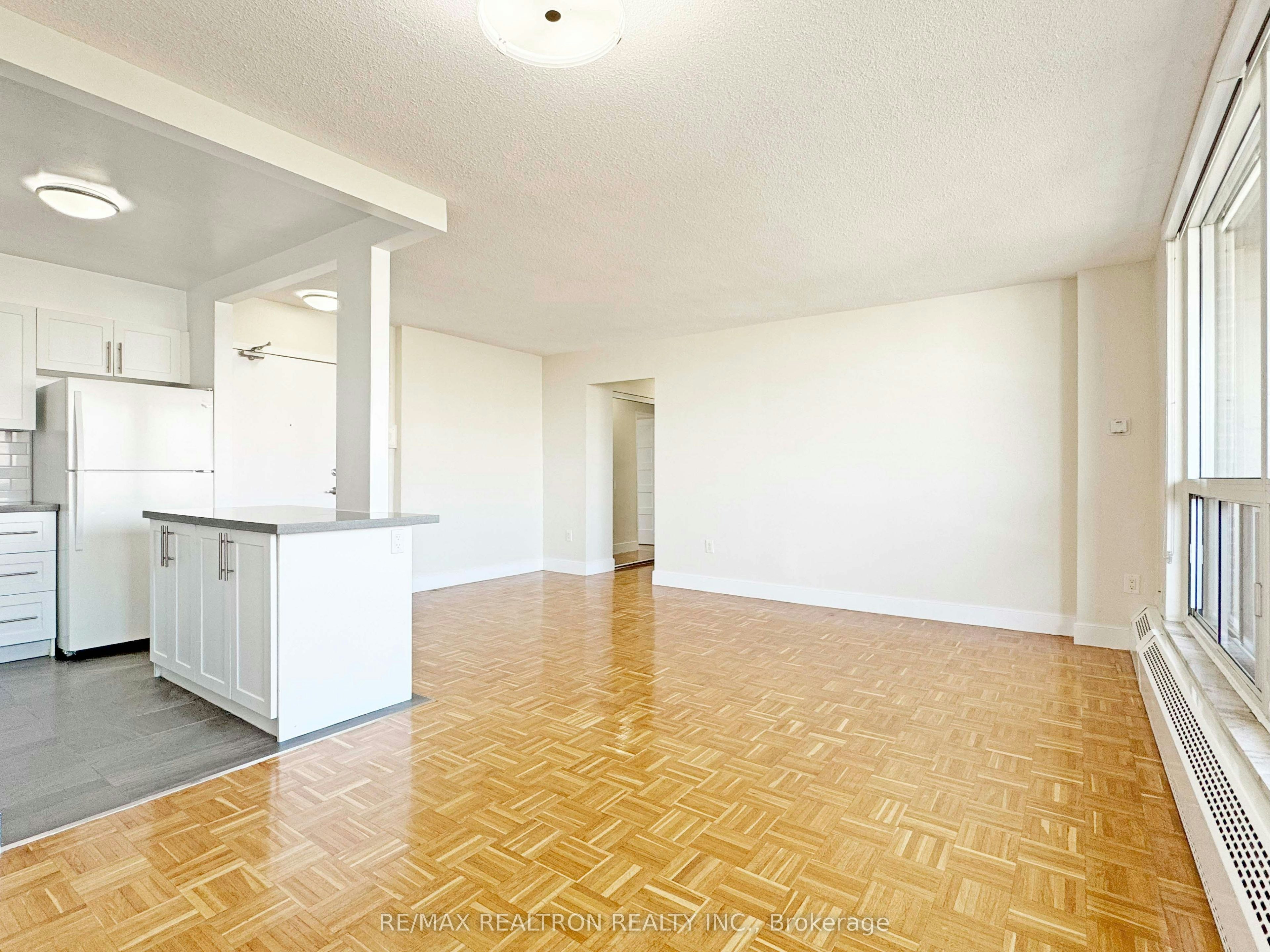 1704-666 Spadina Avenue, Toronto, ON, M5S 2H8 - 5