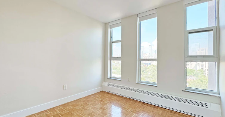 1704-666 Spadina Avenue, Toronto, ON, M5S 2H8 - 8