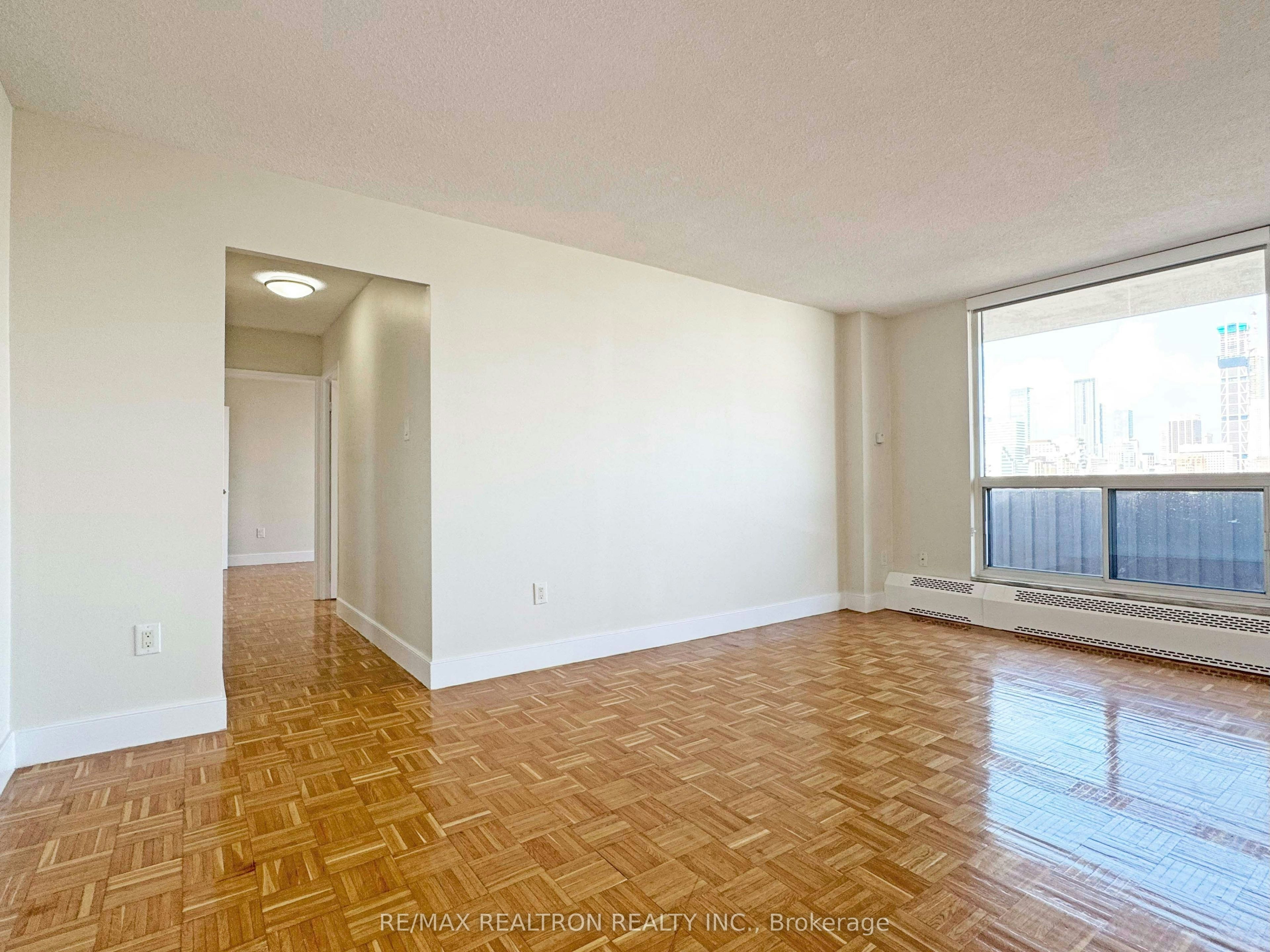 1704-666 Spadina Avenue, Toronto, ON, M5S 2H8 - 7