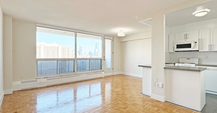 1704-666 Spadina Avenue, Toronto, ON, M5S 2H8 - 3