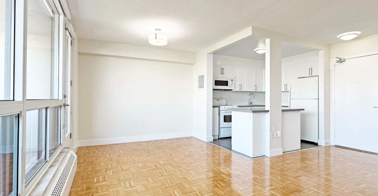 1704-666 Spadina Avenue, Toronto, ON, M5S 2H8 - 4