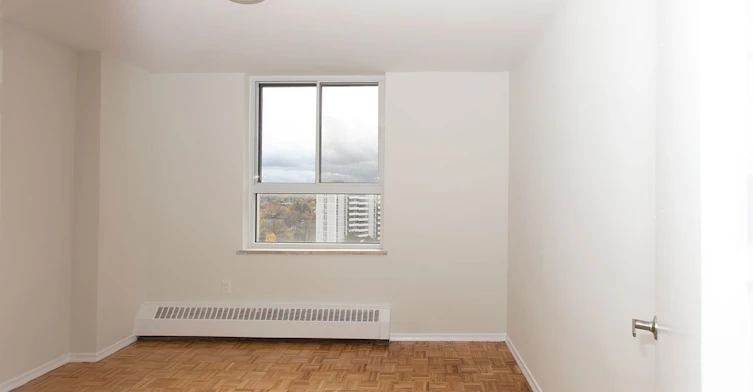 1110-6200 Bathurst Street, Toronto, ON, M2R 2A3 - 10