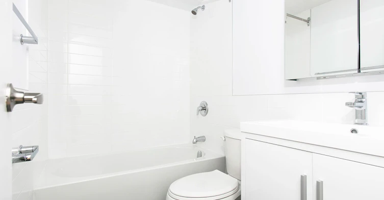 1110-6200 Bathurst Street, Toronto, ON, M2R 2A3 - 8