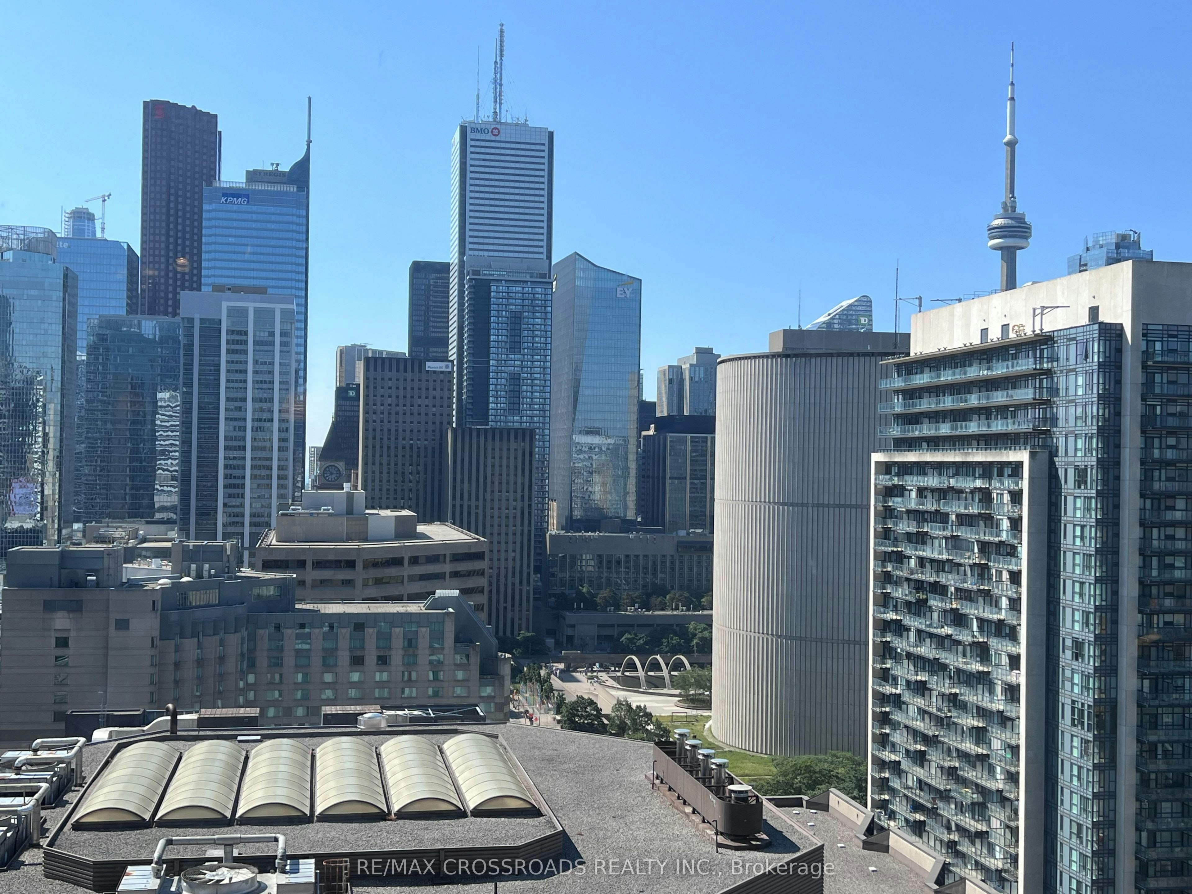 Ph12-633 Bay Street, Toronto, ON, M5G 2G4 - 4