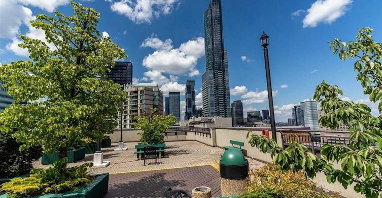 Ph12-633 Bay Street, Toronto, ON, M5G 2G4 - 5