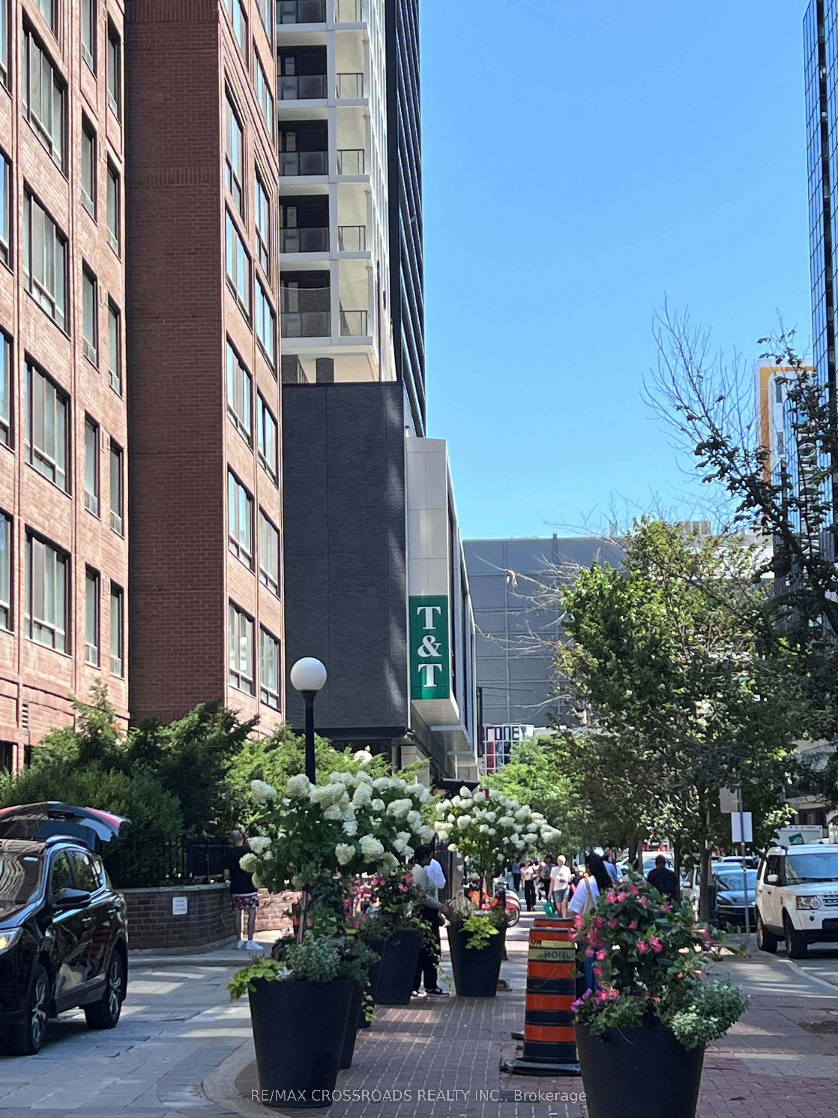 Ph12-633 Bay Street, Toronto, ON, M5G 2G4 - 3