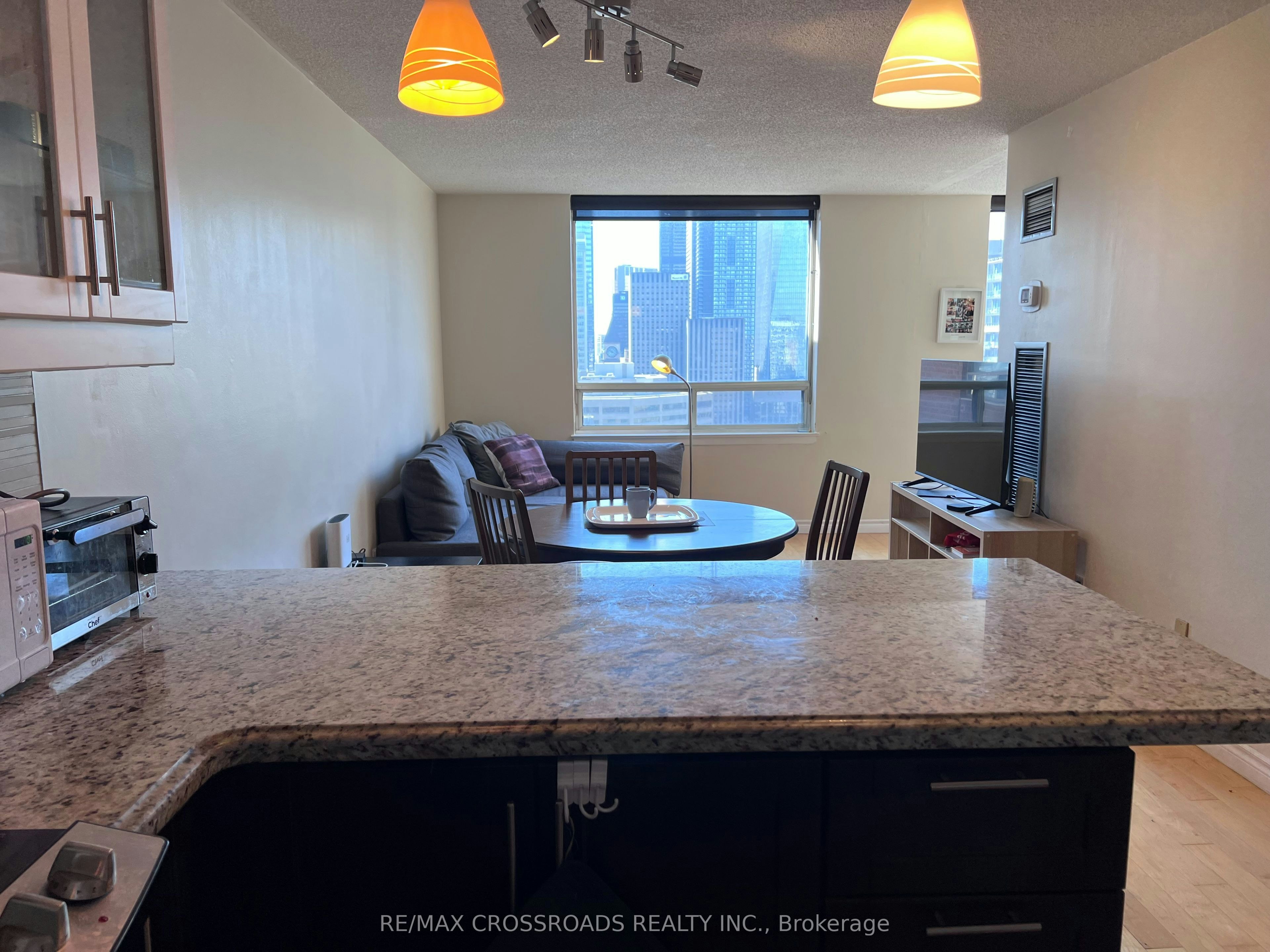 Ph12-633 Bay Street, Toronto, ON, M5G 2G4 - 17