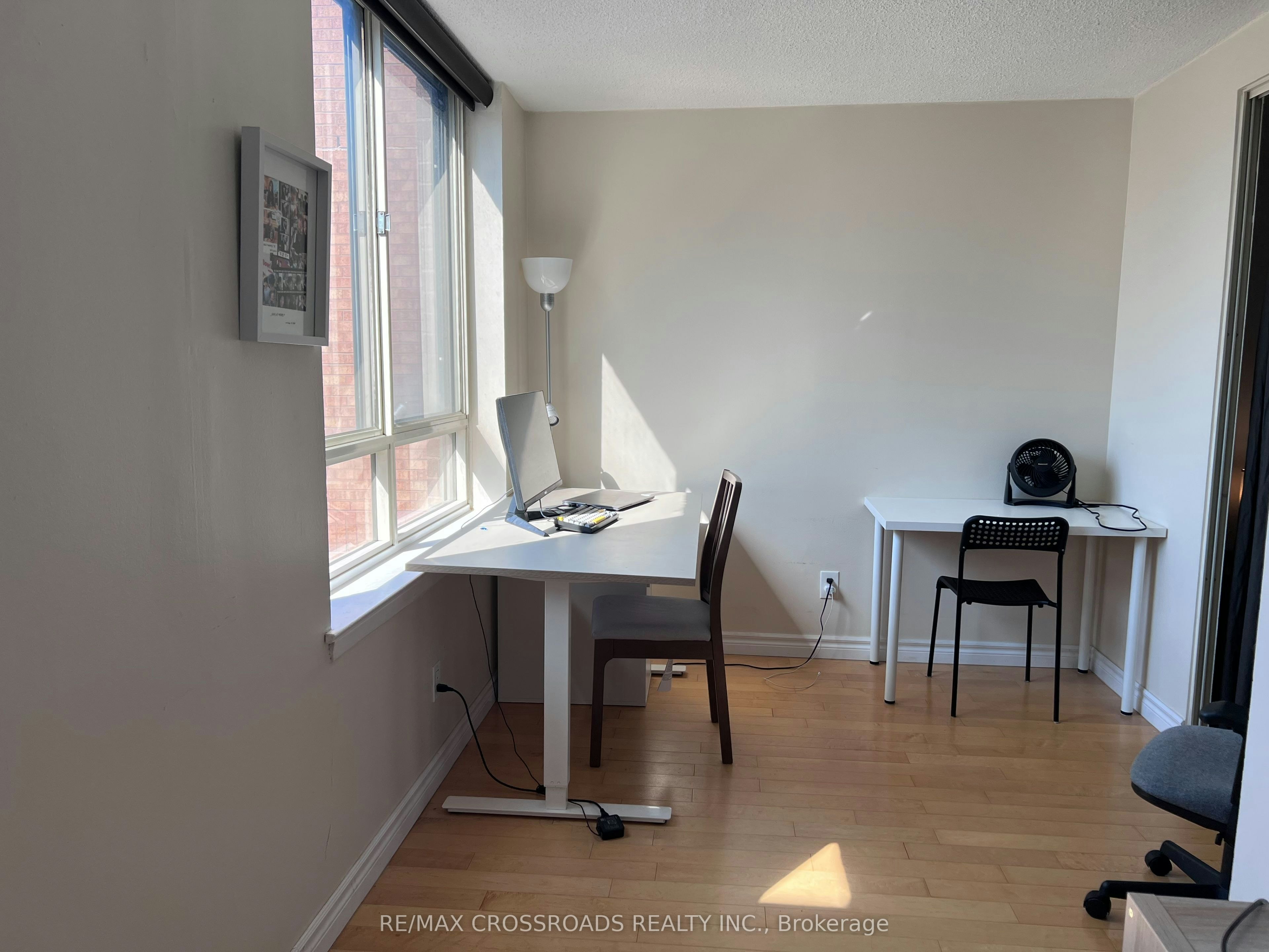 Ph12-633 Bay Street, Toronto, ON, M5G 2G4 - 19