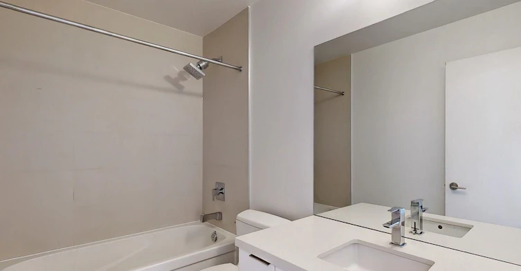 3710-8 Eglinton Avenue E, Toronto, ON, M4P 1A6 - 17