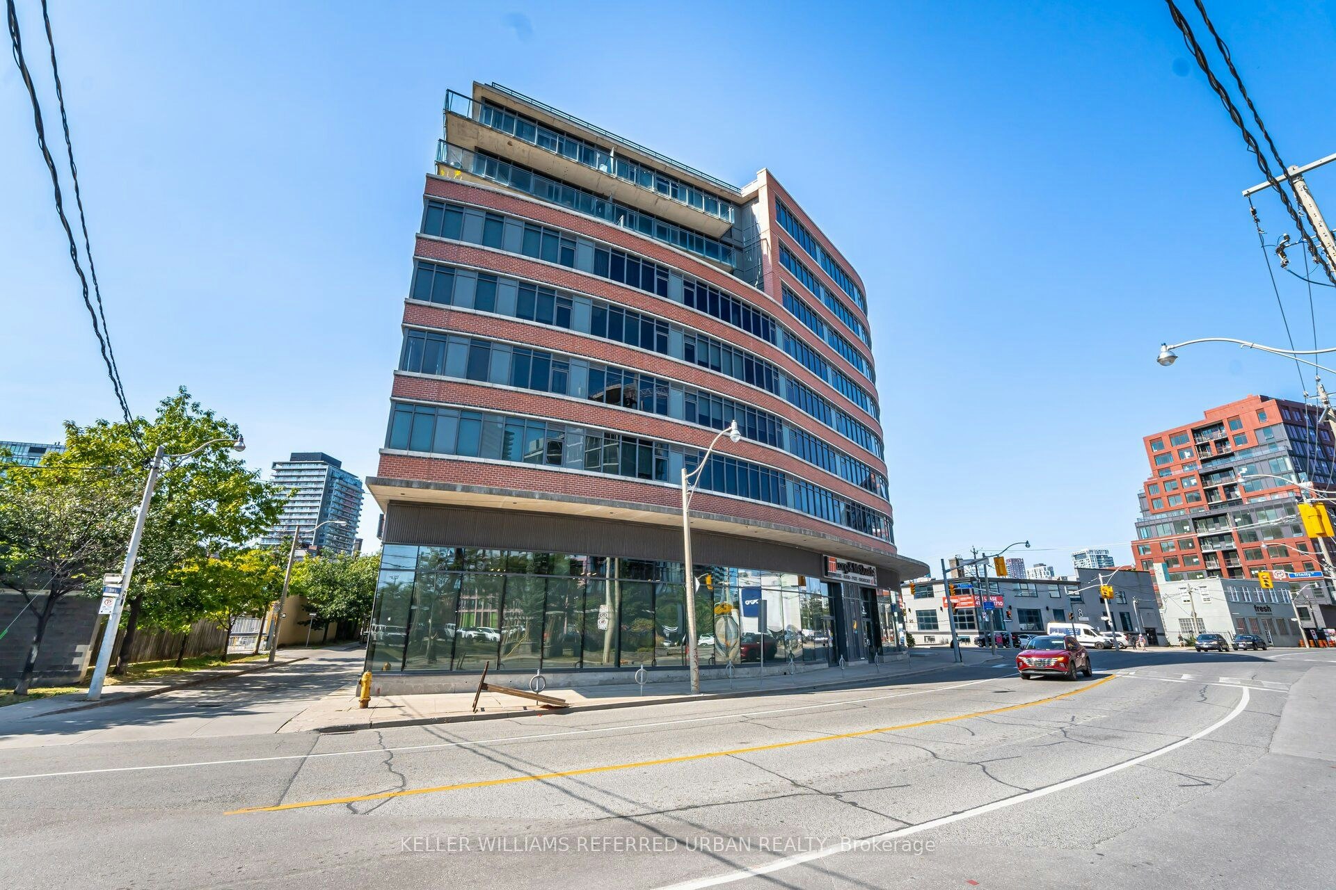 607-90 Trinity Street, Toronto, ON, M5A 0E4 - 37