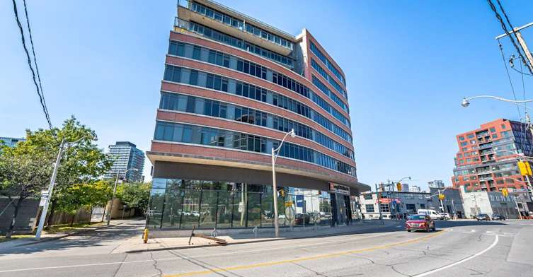 607-90 Trinity Street, Toronto, ON, M5A 0E4 - 37