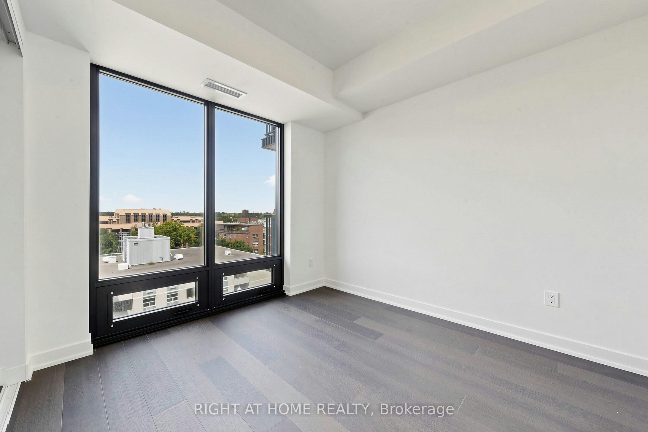 1009-91 Montclair Avenue, Toronto, ON, M5P 0B1 - 17