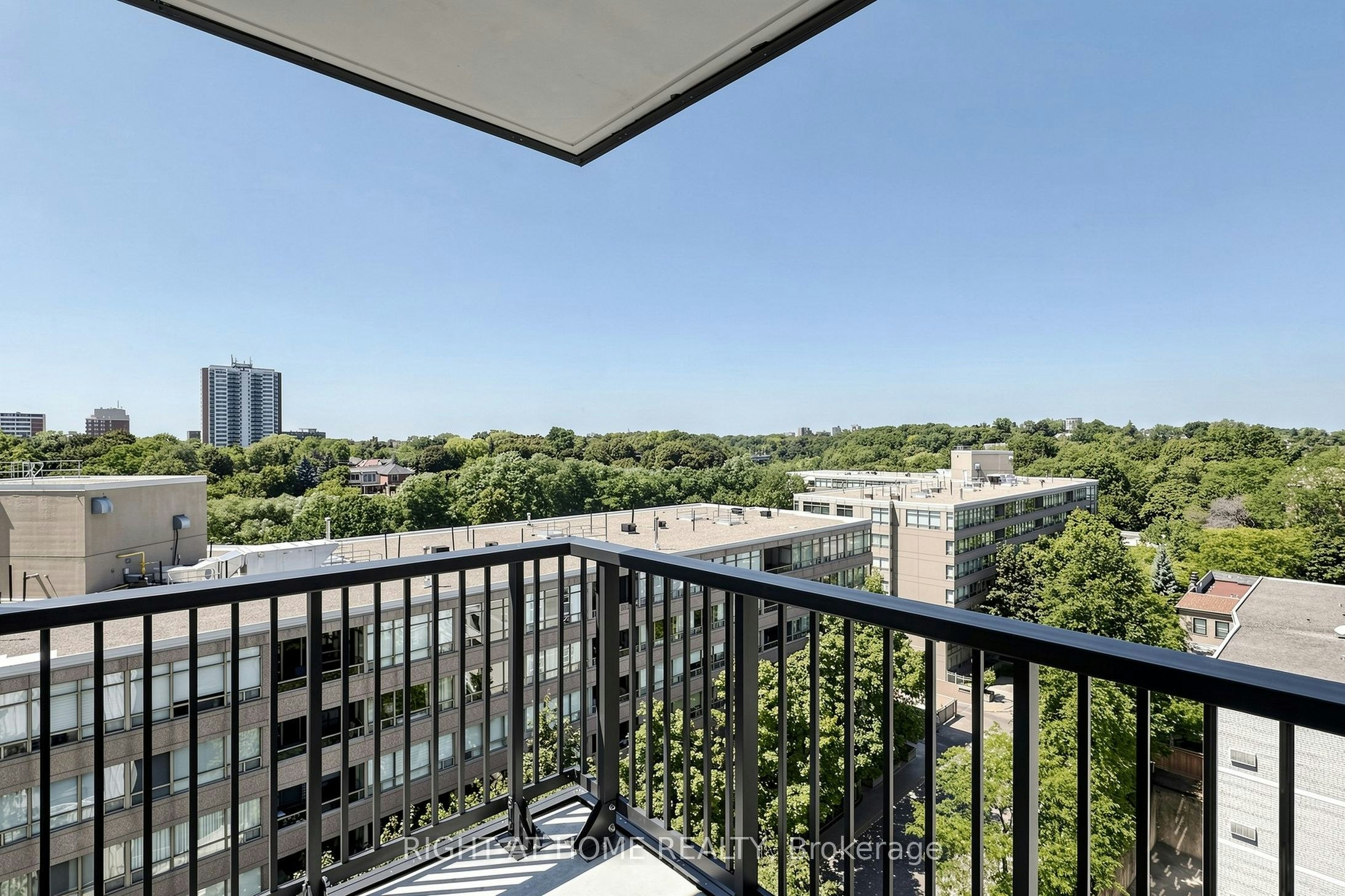 1009-91 Montclair Avenue, Toronto, ON, M5P 0B1 - 30