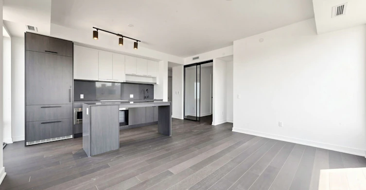 1009-91 Montclair Avenue, Toronto, ON, M5P 0B1 - 8
