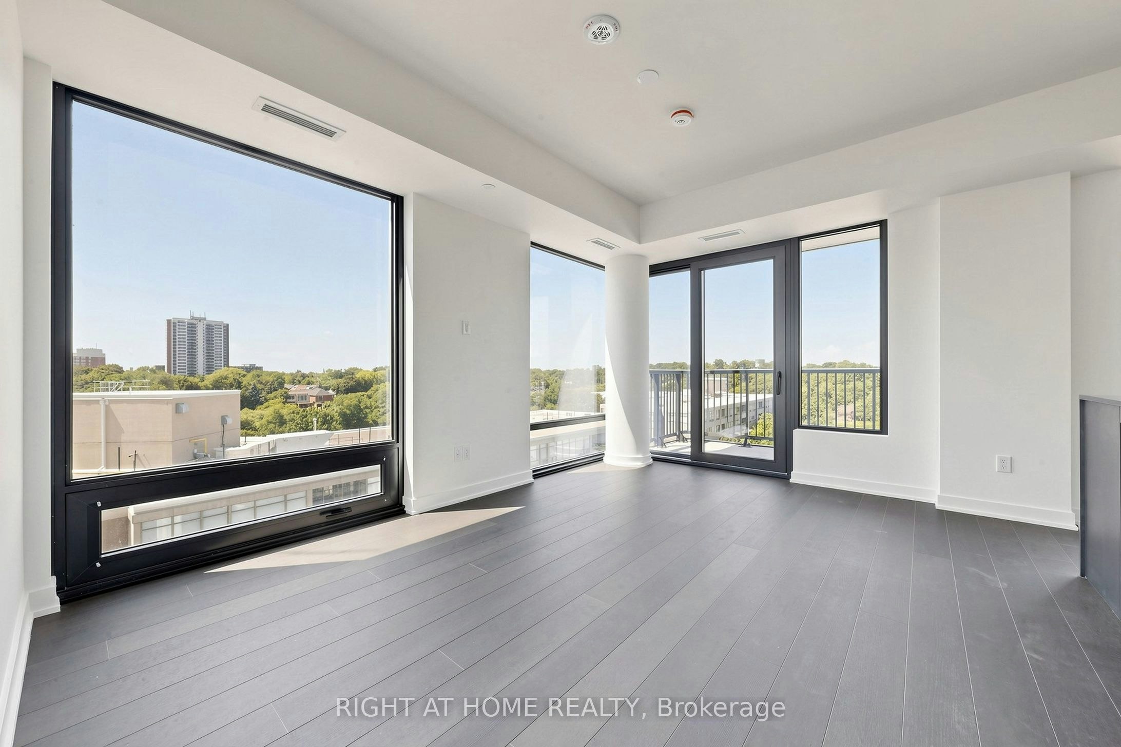 1009-91 Montclair Avenue, Toronto, ON, M5P 0B1 - 5