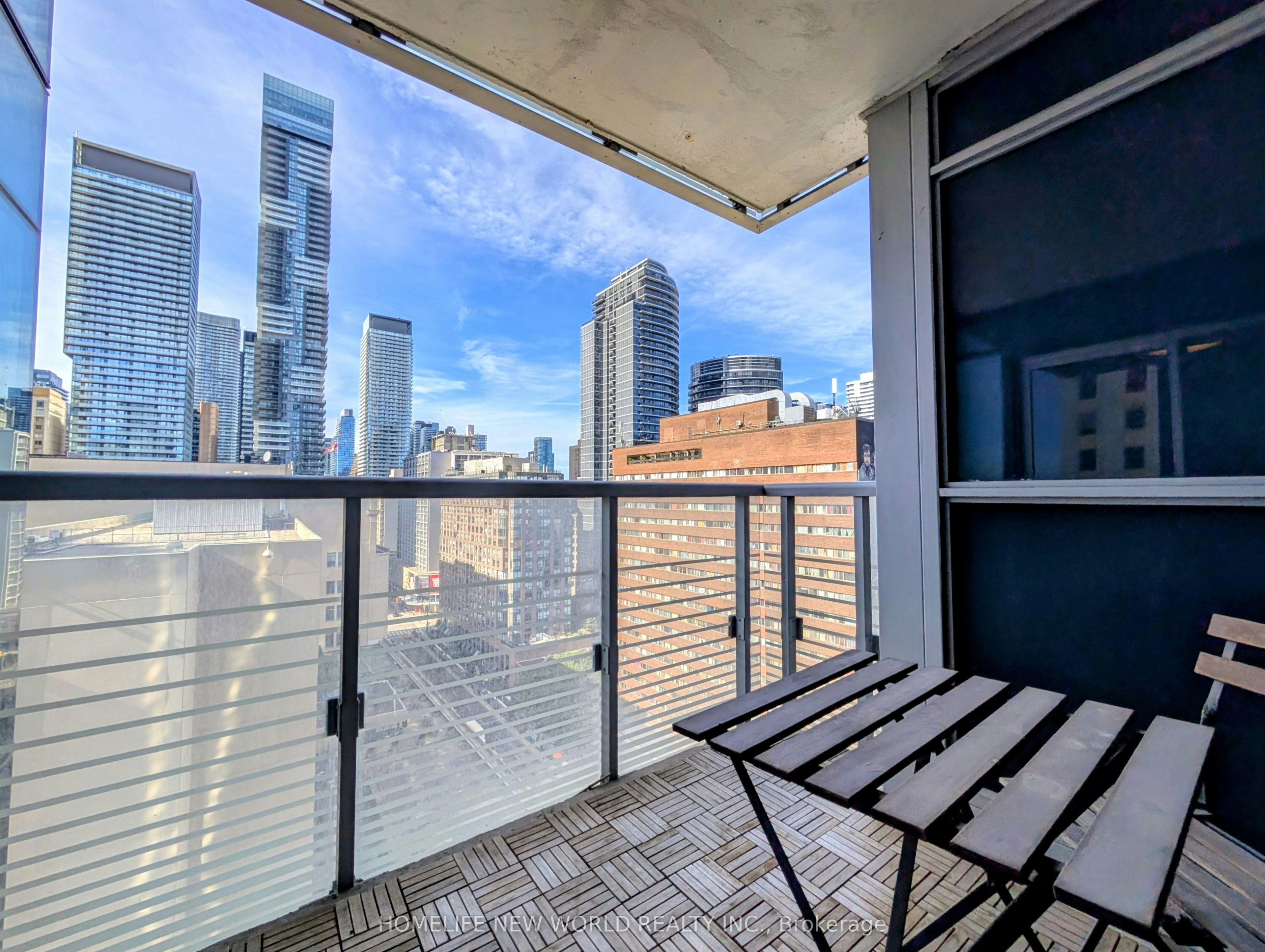 1401-386 Yonge Street, Toronto, ON, M5B 0A5 - 9