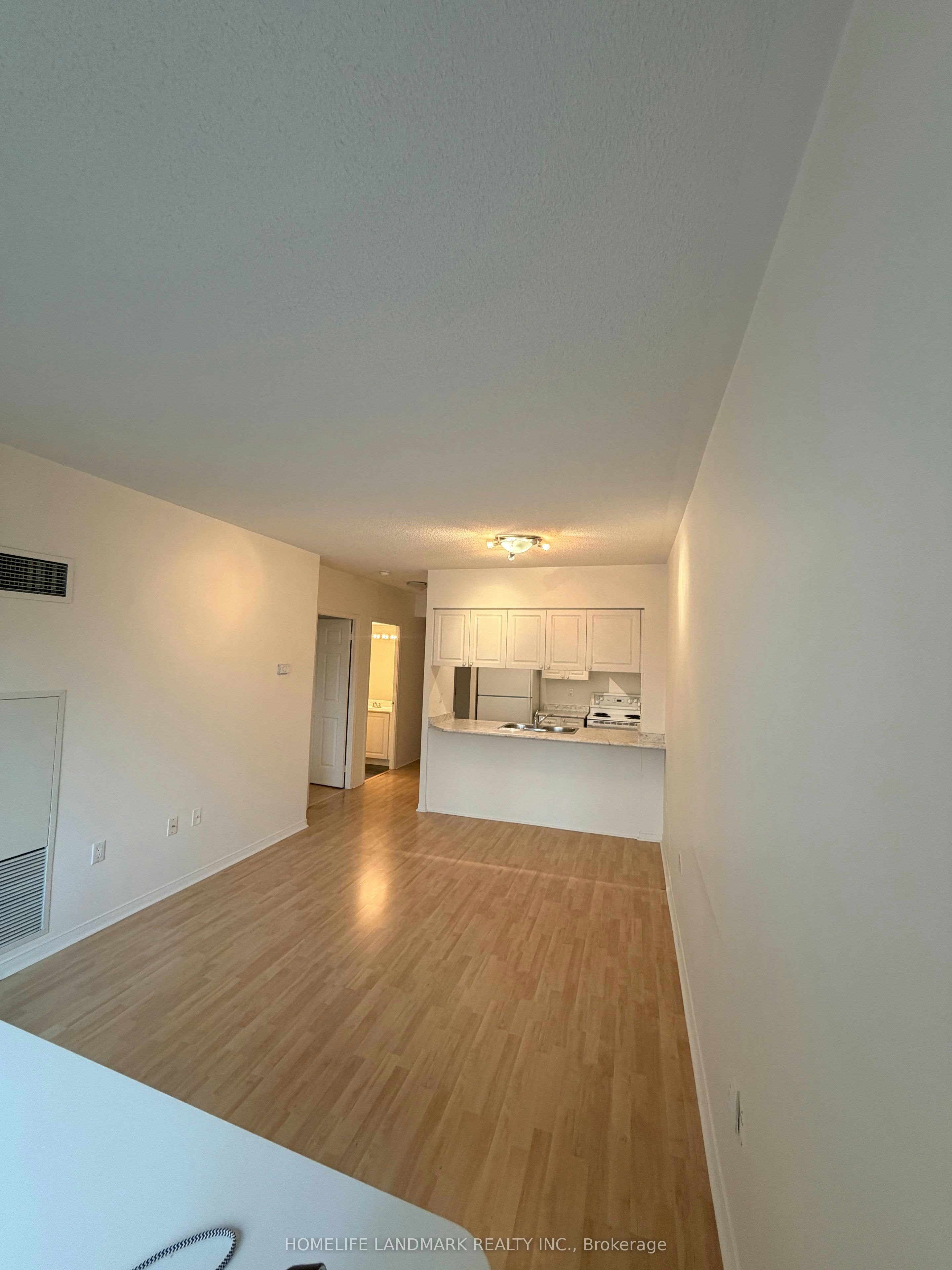 902-887 Bay Street, Toronto, ON, M5S 3K4 - 9