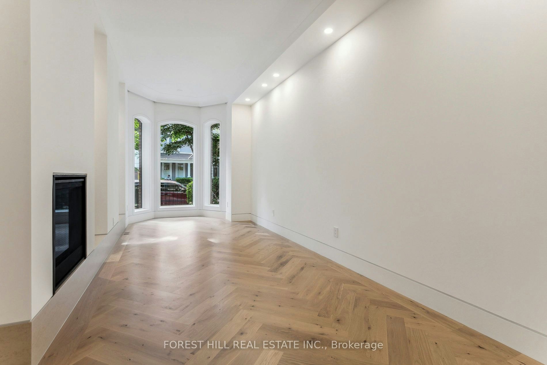 55 Hazelton Avenue, Toronto, ON, M5R 2E3 - 3