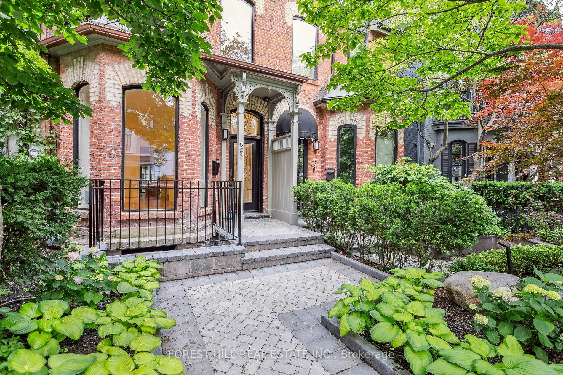 55 Hazelton Avenue, Toronto, ON, M5R 2E3