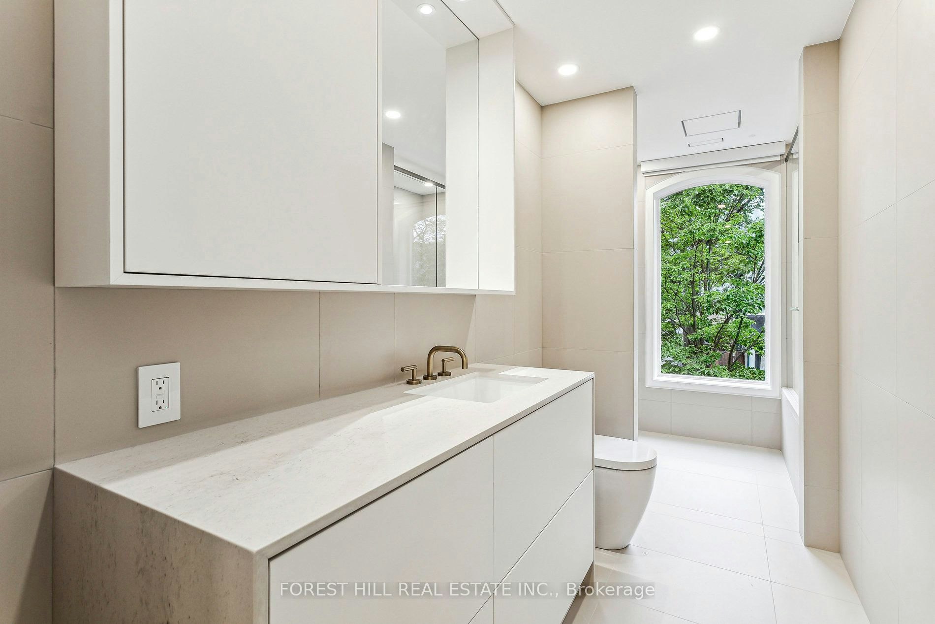 55 Hazelton Avenue, Toronto, ON, M5R 2E3 - 15