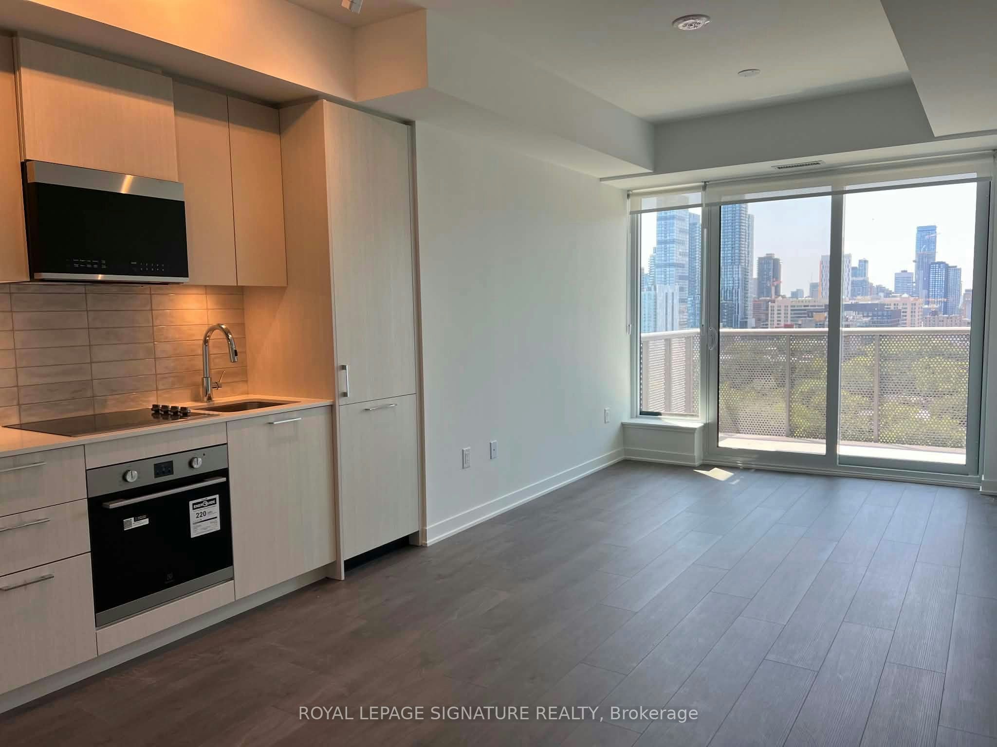 1407-10 Oak Street, Toronto, ON, M5A 0Z1 - 3