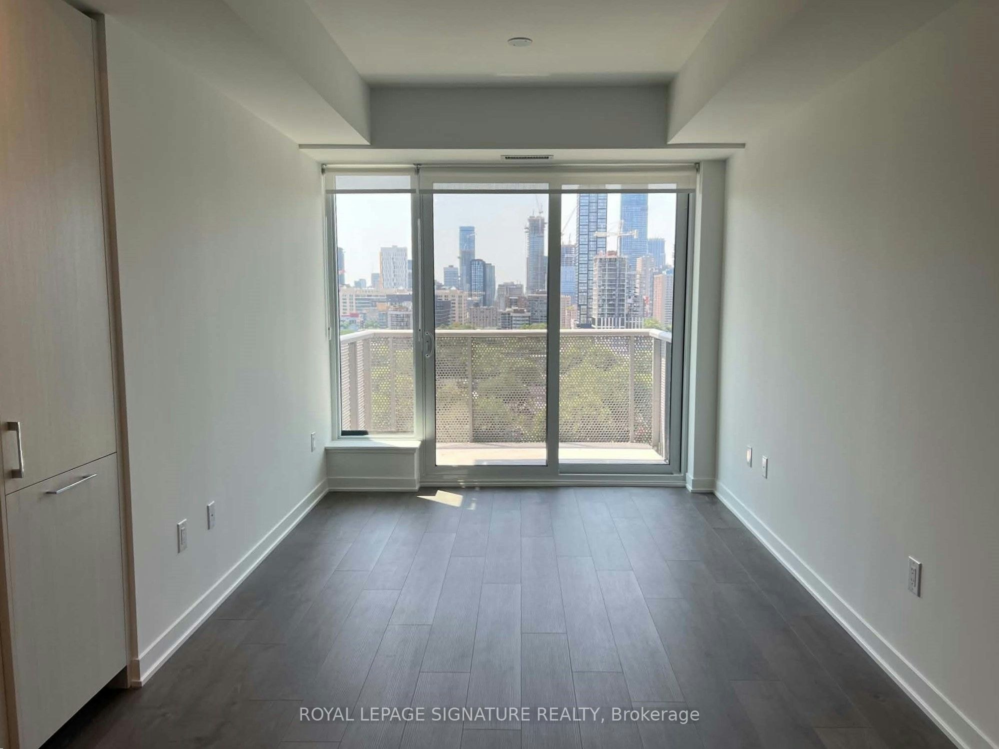 1407-10 Oak Street, Toronto, ON, M5A 0Z1 - 2