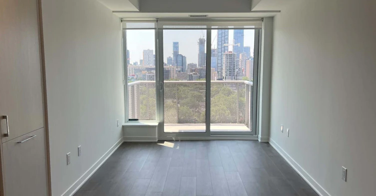 1407-10 Oak Street, Toronto, ON, M5A 0Z1 - 2