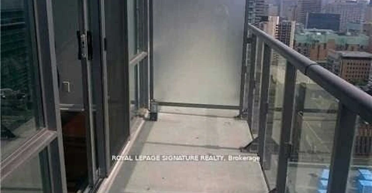 2301-832 Bay Street, Toronto, ON, M5S 1Z6 - 12
