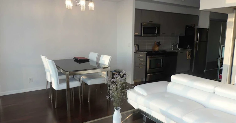 2301-832 Bay Street, Toronto, ON, M5S 1Z6 - 2